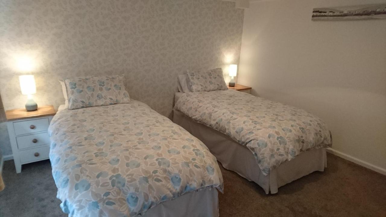 Nettle Bank Bed & Breakfast Lyme Regis Exterior photo
