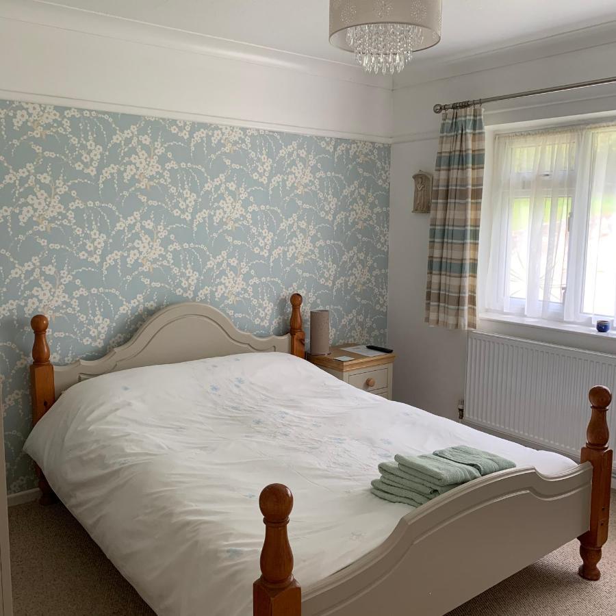 Nettle Bank Bed & Breakfast Lyme Regis Exterior photo